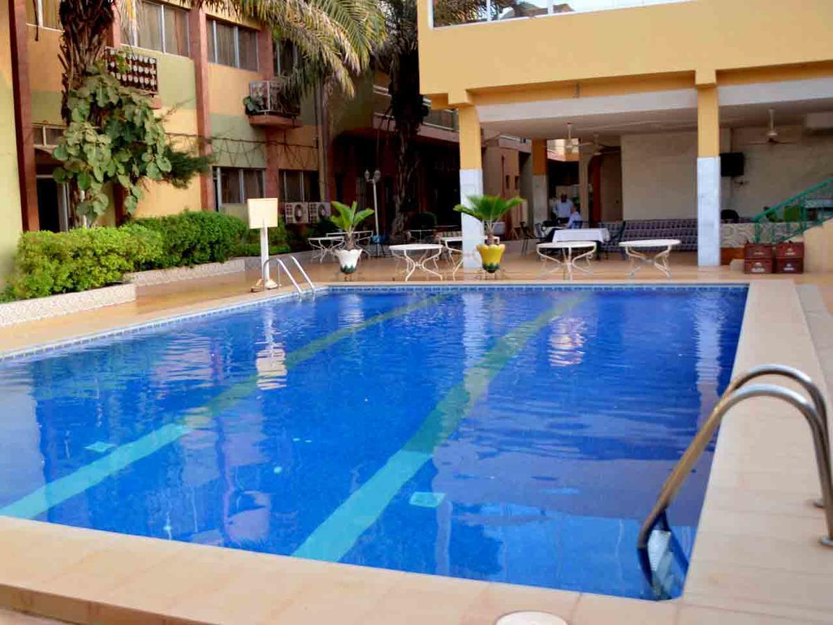 Hotel Palm Beach Ouagadougou Exterior foto